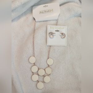 Bay studio necklace and earring set new with tags